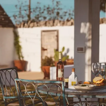 Trulli Difesa مارتينا فرانكا